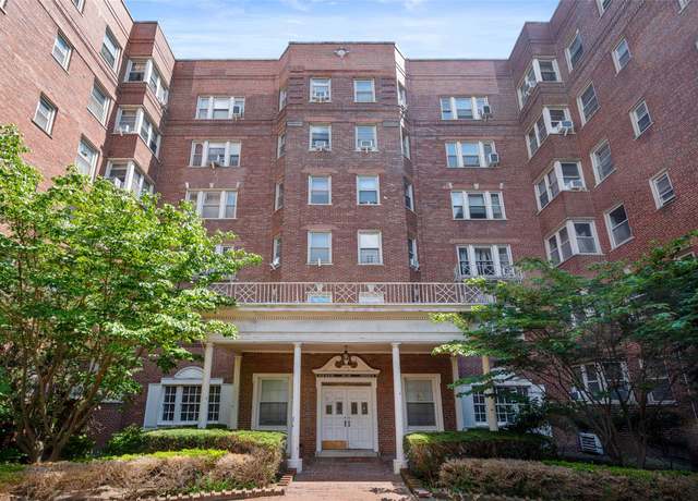 Property at 8449 168th St Unit 2U, Jamaica Estates, NY 11432, 1 bed, 1 bath