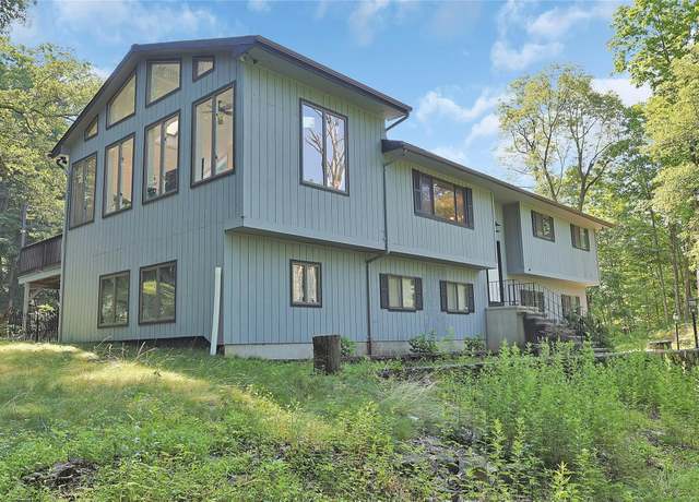 Property at 2358 Maple Ave, Cortlandt Manor, NY 10567, 3 beds, 2.5 baths