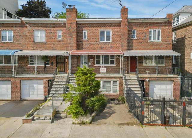 Property at 723 E 230th St, Bronx, NY 10466