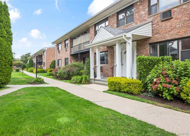 Property at 216 Fulton St Unit 1F, Farmingdale, NY 11735, 1 bed, 1 bath