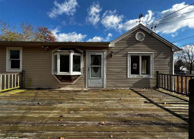 Property at 2468 River Rd, Calverton, NY 11933, 2 beds, 2 baths