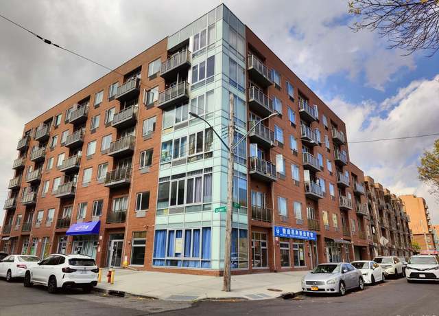 Property at 13621 Latimer Pl Unit 3K, Flushing, NY 11354, 2 beds, 2 baths
