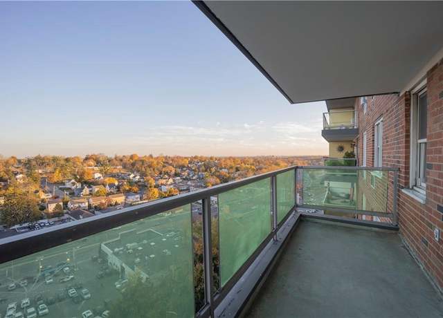 Property at 1841 Central Park Ave Unit 9J, Yonkers, NY 10710, 1 bed, 1 bath