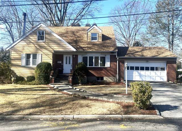Property at 97 Patton Dr, Yonkers, NY 10710, 4 beds, 2 baths