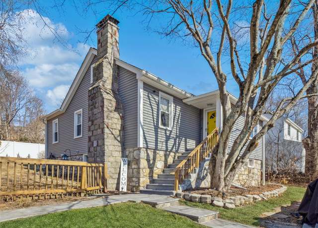 Property at 28 Sussex Rd, Carmel, NY 10512, 2 beds, 1 bath