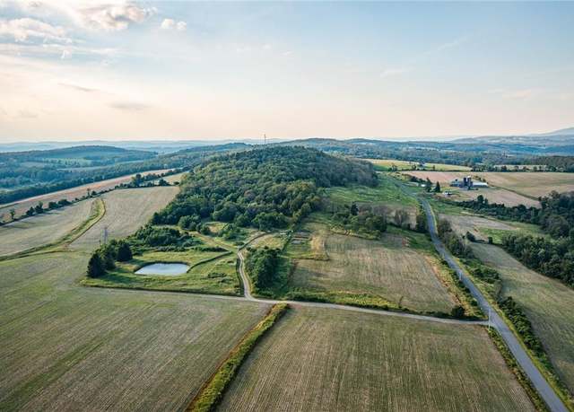 Property at 5 Homestead Farm #15 Ln, Millerton, NY 12546