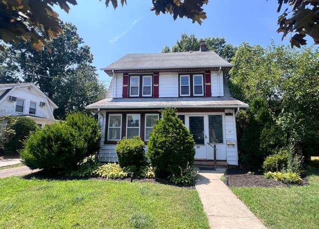 Property at 24 Parsons Dr, Hempstead, NY 11550, 3 beds, 1 bath