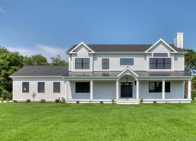 Property at 435 Maple Ln, Greenport, NY 11944, 4 beds, 4 baths