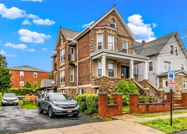 Property at 17 First St, Yonkers, NY 10704, 6 beds, 4 baths