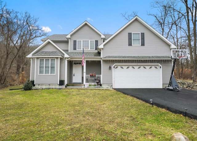Property at 565 Angola Rd, Highland Mills, NY 10930, 3 beds, 2.5 baths