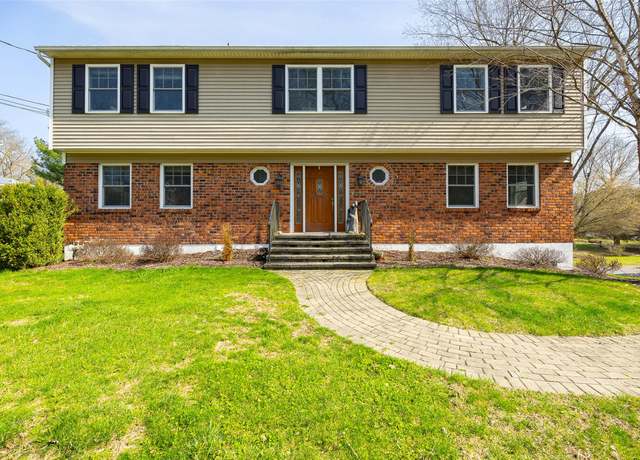 Property at 9 Miron Dr, Poughkeepsie, NY 12603, 5 beds, 3 baths
