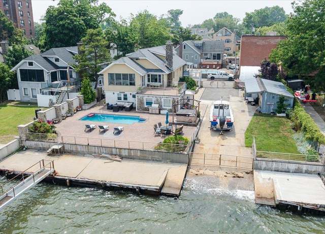 Property at 1321 Shore Dr, Bronx, NY 10465, 6 beds, 4 baths