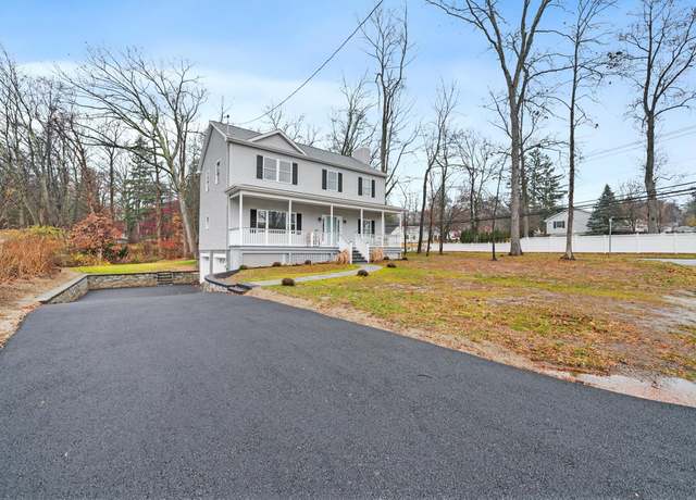 Property at 2685 Gregory St, Yorktown Heights, NY 10598, 4 beds, 2.5 baths