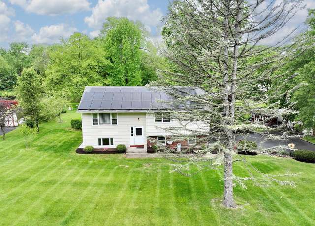 Property at 543 Westfield Dr, Valley Cottage, NY 10989, 4 beds, 2 baths