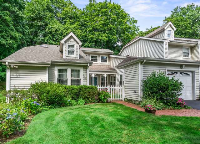 Property at 104 Spring Rd, Huntington, NY 11743, 2 beds, 2 baths