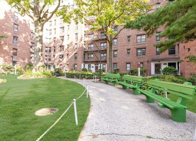 Property at 112-19 34th Ave Unit 1G, Corona, NY 11368, 2 beds, 1 bath
