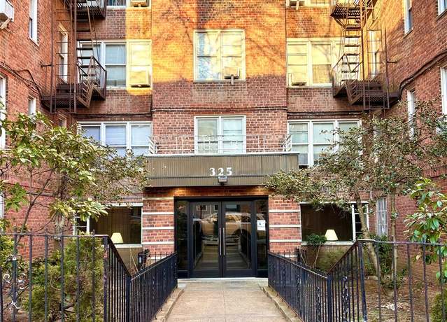 Property at 325 E 201st St Unit 6C, Bronx, NY 10458, 1 bed, 1 bath