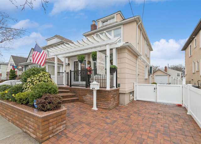 Property at 87-15 258th St, Floral Park, NY 11001, 3 beds, 2 baths