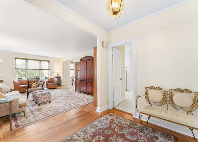 Property at 7 Midland Gdns Unit 4M, Bronxville, NY 10708, 2 beds, 2 baths