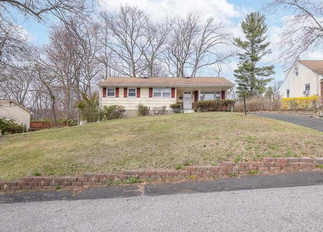 Property at 1 Debaun Pl, Spring Valley, NY 10977, 3 beds, 1.5 baths
