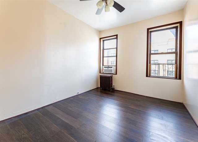 Property at 154 South 3rd #24, Brooklyn, NY 11211, 3 beds, 1 bath