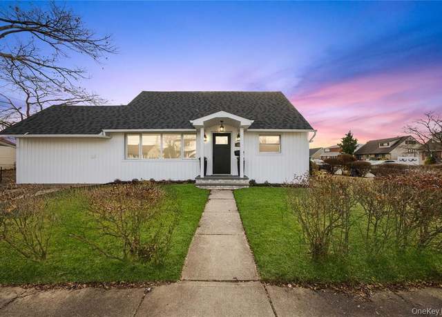 Property at 53 Ketcham Ave, Hicksville, NY 11801, 4 beds, 2.5 baths