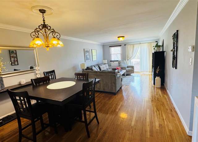 Property at 3207 Wilshire Ln #3207, Oakdale, NY 11762, 2 beds, 1 bath