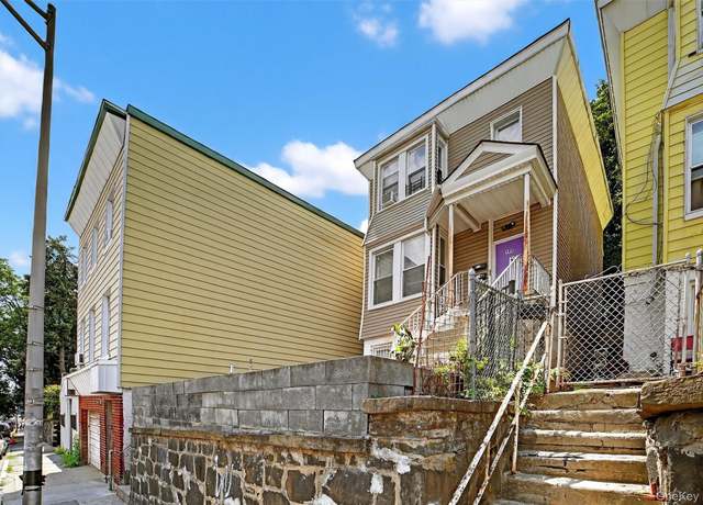 Property at 105 Palisade Ave, Yonkers, NY 10701, 8 beds, 4 baths