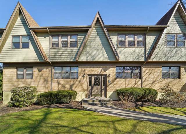 Property at 38 Milford Ln Unit B, Suffern, NY 10901, 2 beds, 2 baths