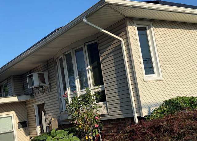 Property at 3357 Lawrence Ave, Oceanside, NY 11572, 5 beds, 2 baths