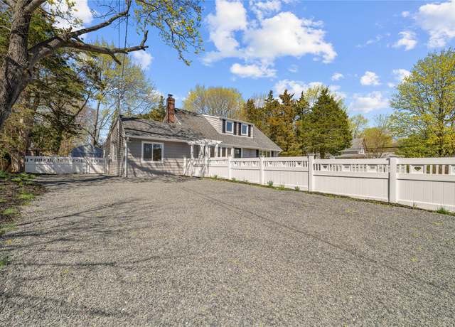 Property at 253 Woodlawn Ave, Saint James, NY 11780, 3 beds, 3 baths