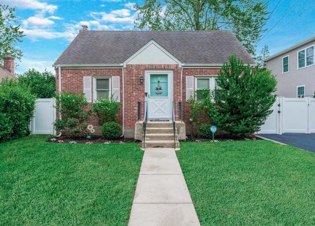 Property at 71 Van Nostrand Ave, North Merrick, NY 11566, 3 beds, 2 baths
