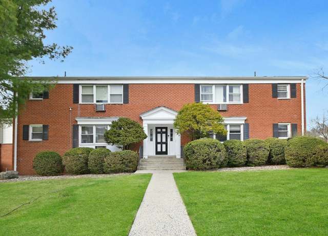 Property at 4 Revere Ct #2110, Suffern, NY 10901, 1 bed, 1 bath