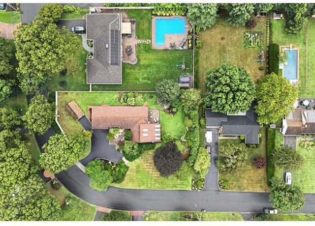 Property at 24 Ursular Ct, Smithtown, NY 11787, 3 beds, 1.5 baths