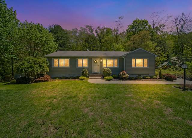 Property at 63 Meadow Ln, Katonah, NY 10536, 3 beds, 2.5 baths