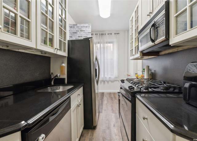 Property at 37-21 80 St Unit 3M, Jackson Heights, NY 11372, 1 bed, 1 bath