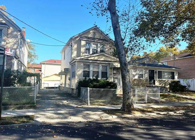 Property at 72-03 160th St, Fresh Meadows, NY 11365, 3 beds, 1.5 baths