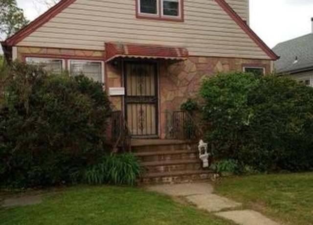 Property at 38 Allers Blvd, Roosevelt, NY 11575, 4 beds, 2 baths