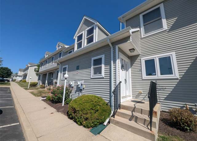 Property at 100 Boniface Dr Unit 13D, Pine Bush, NY 12566, 1 bed, 1.5 baths