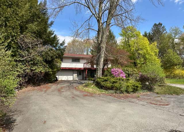 Property at 23 Diane Blvd, Woodridge, NY 12789, 5 beds, 3 baths
