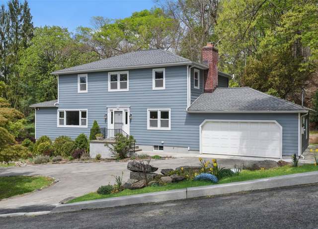 Property at 33 Mulligan Ln, Irvington, NY 10533, 3 beds, 3.5 baths