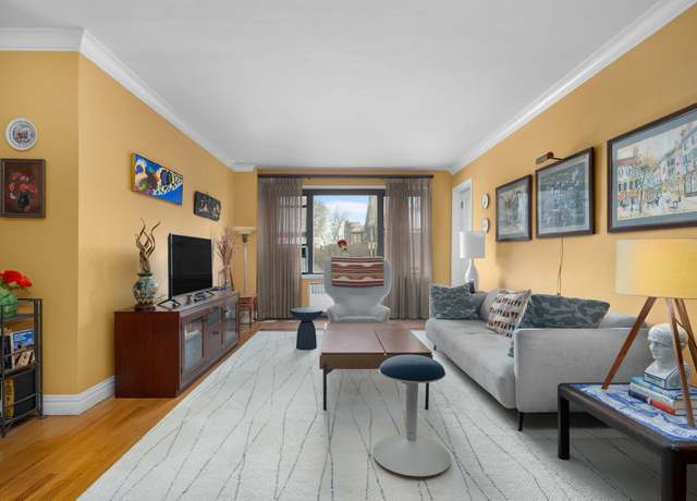 Property at 325 Main St Unit 5C, White Plains, NY 10601, 3 beds, 2 baths