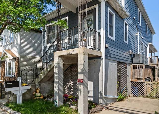 Property at 1024 Cross Bay Blvd, Broad Channel, NY 11693, 3 beds, 1.5 baths
