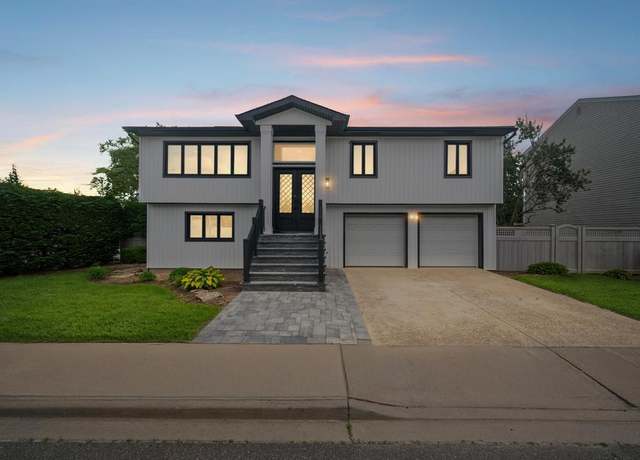 Property at 1 Saratoga St, Lido Beach, NY 11561, 4 beds, 3 baths