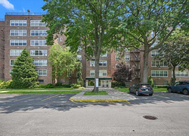 Property at 211-40 18th Ave Unit 4A, Bayside, NY 11360, 3 beds, 2 baths