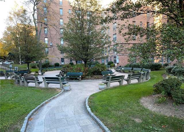 Property at 3531 Bronxwood Ave Unit STB, Bronx, NY 10469, 2 beds, 1 bath