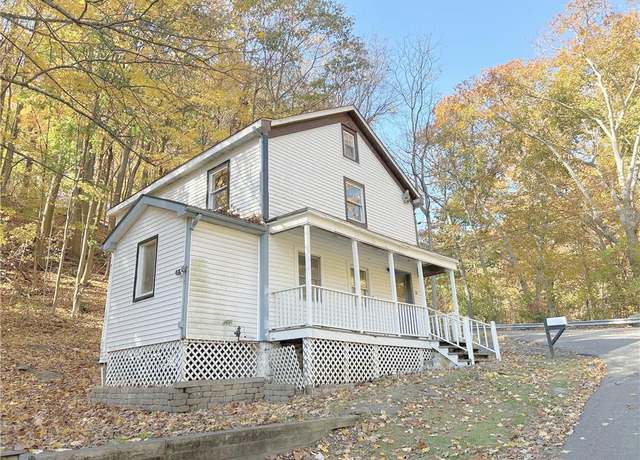 Property at 37 Maple Ave, Highland, NY 12528, 3 beds, 1.5 baths