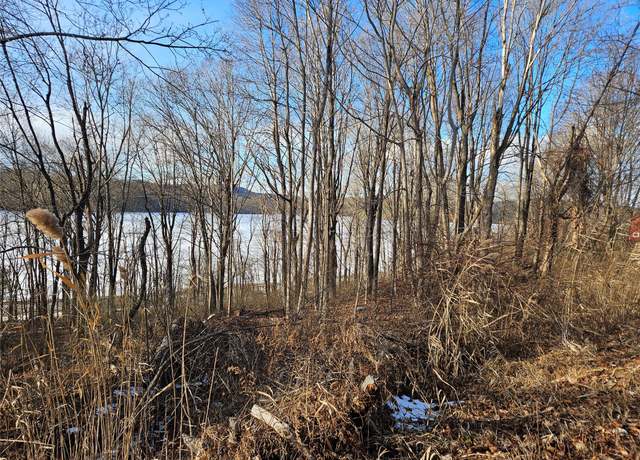 Property at 6 Willow Rd, Carmel, NY 10512