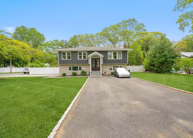 Property at 1295 Ocean Ave, Bohemia, NY 11716, 4 beds, 2 baths