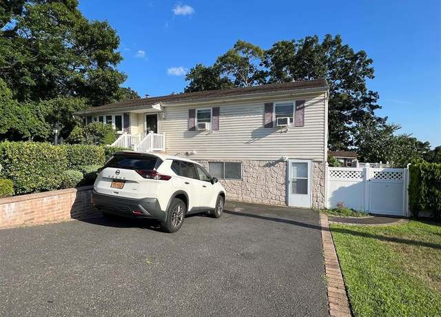 Property at 46 Oceanview Ave, Farmingville, NY 11738, 4 beds, 2 baths